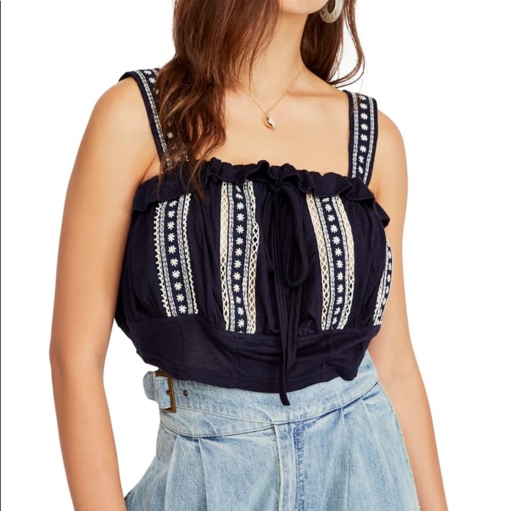 NEW🌸Free People Hill Top Crop Top